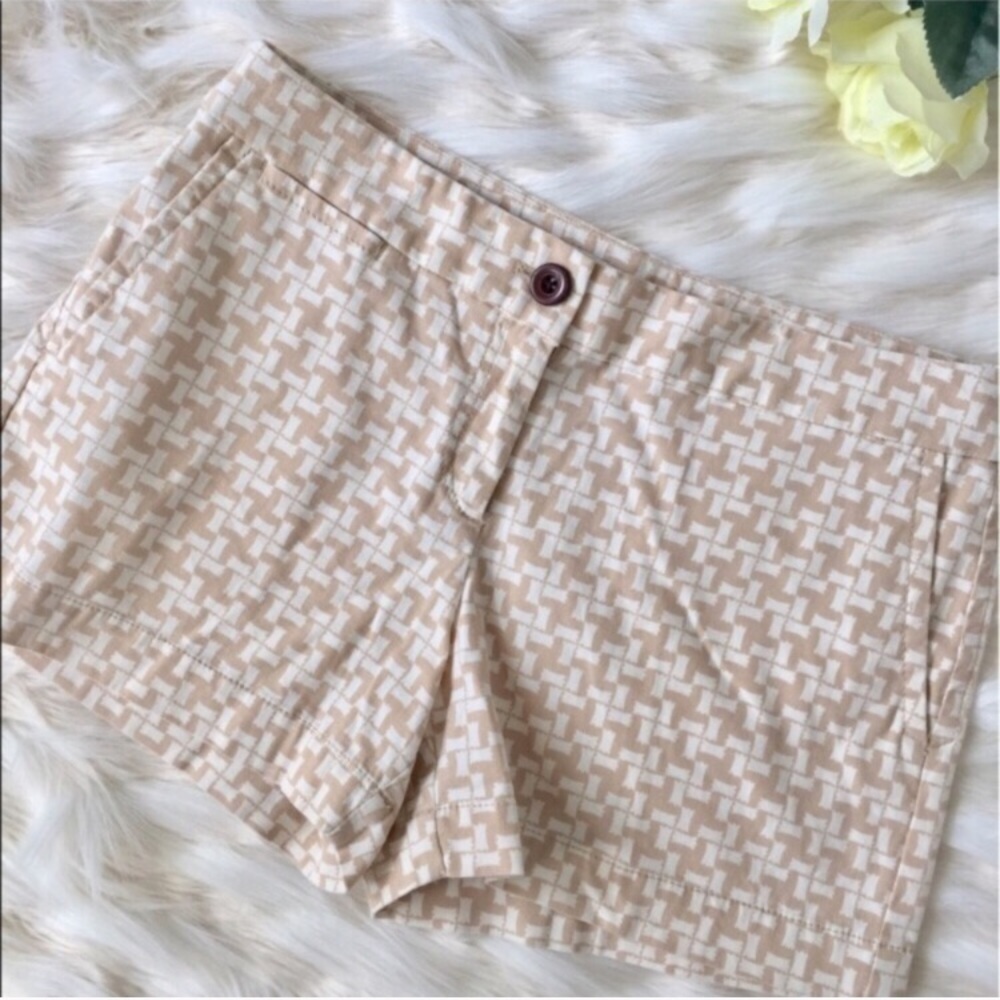 •LOFT• geo print twill shorts